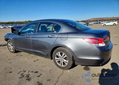2012 Honda Accord Lxp z USA, uszkodzony, nr VIN 1HGCP2F41CA087731